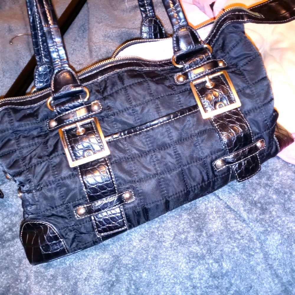 Kathy Van Zeeland tote